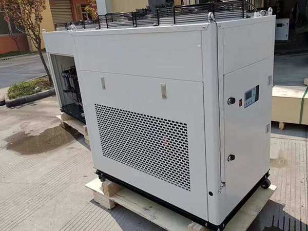 工業(yè)油冷機(jī)機(jī)械行業(yè)發(fā)展的趨勢(shì) 工業(yè)油冷機(jī)機(jī)械行業(yè)發(fā)展的趨勢(shì)